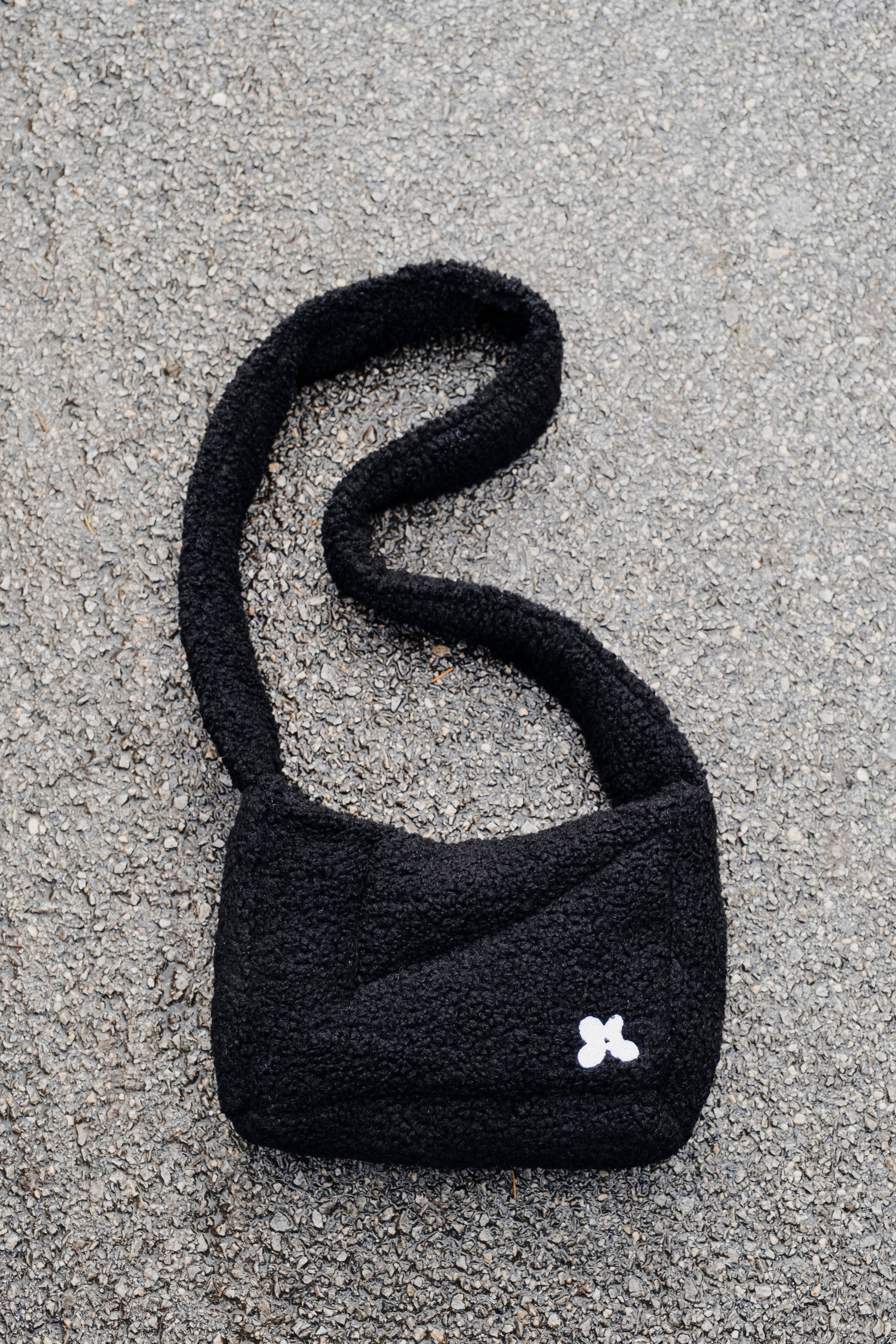 Puffyit Black Pile