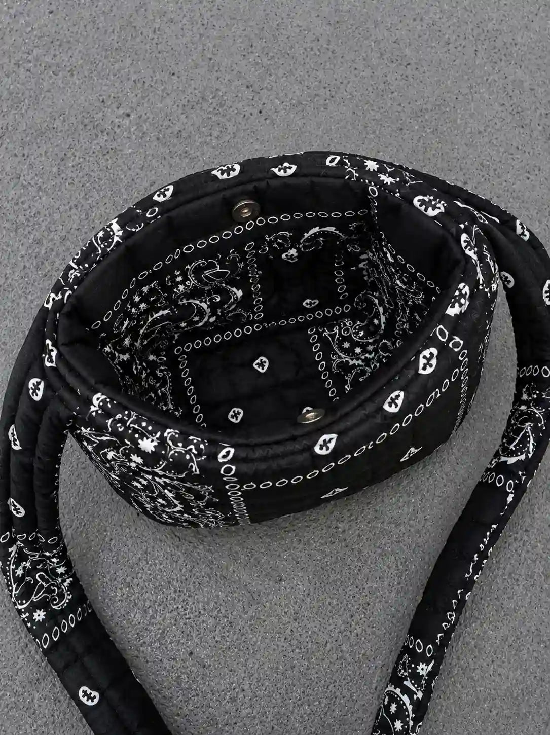 Black Bandana